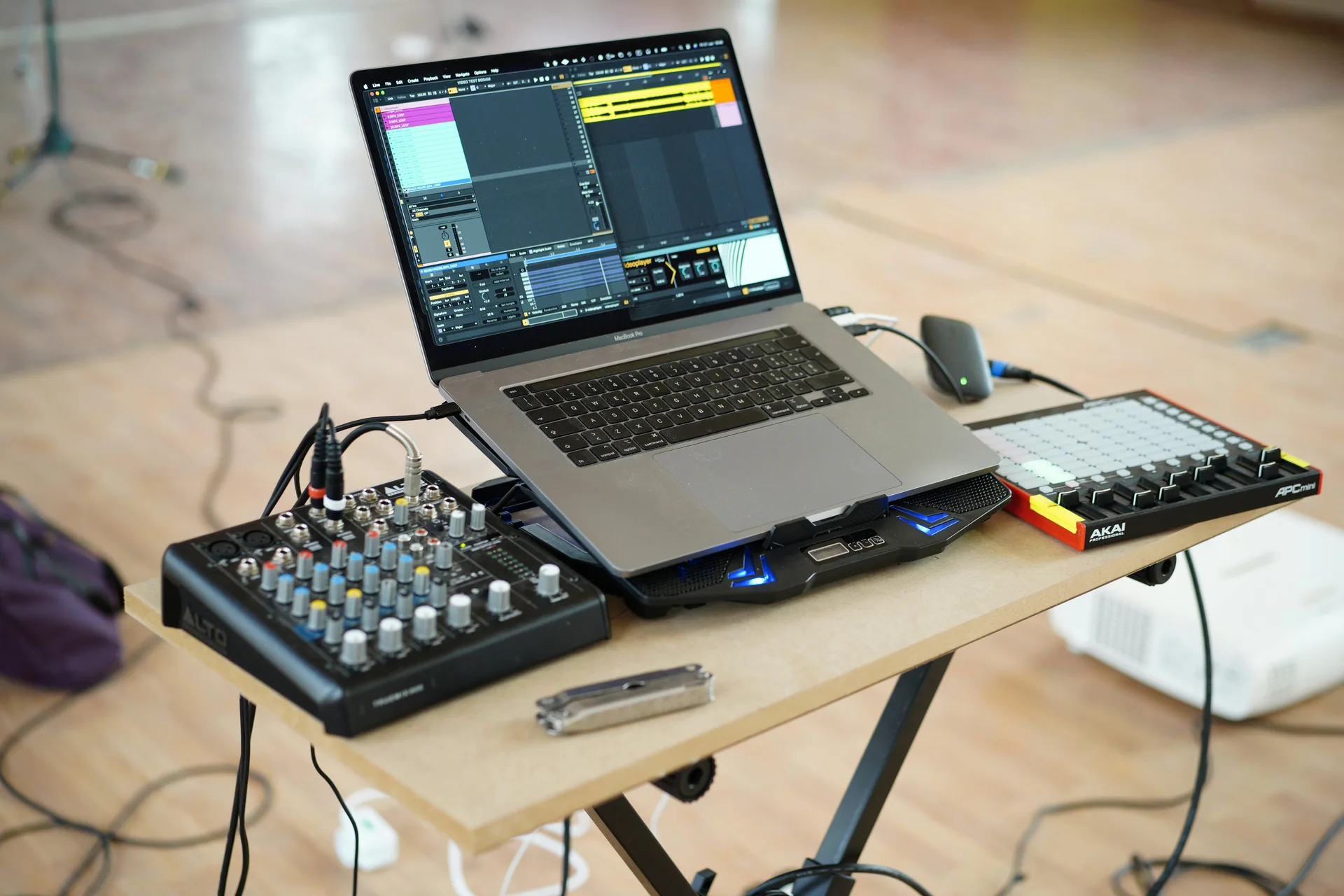DAW music production software