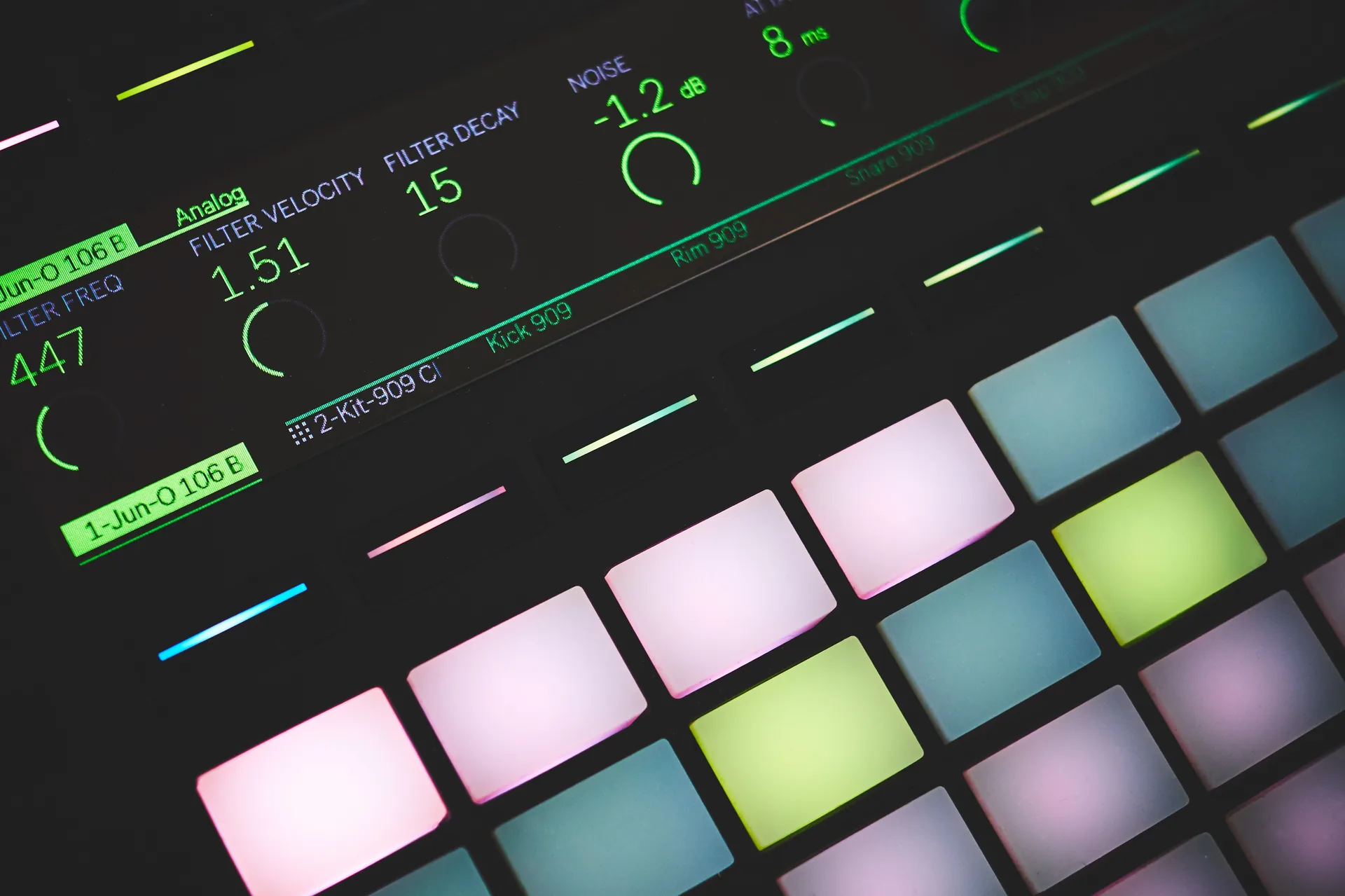 DAW music production software